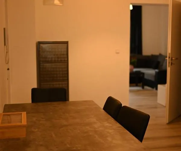 Loft Riva Ii - Terrasse, Smart Tv, Klimaanlage, Parkplatz Frei, Minibar アパート *