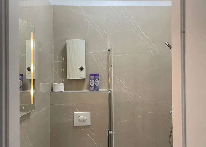 Loft Riva Ii - Terrasse, Smart Tv, Klimaanlage, Parkplatz Frei, Minibar ハム